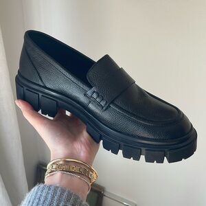 Seychelles Black Chunky Loafers